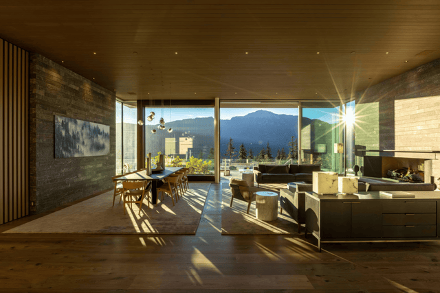 ALPENGLOW gallery image 3