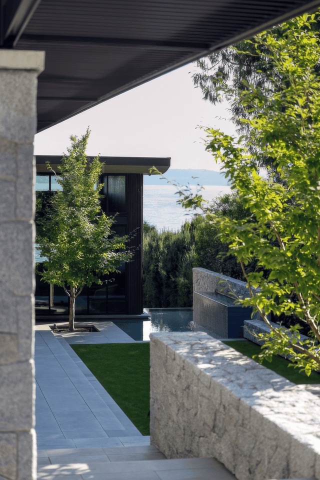 BRIDGE HOUSE gallery image 2