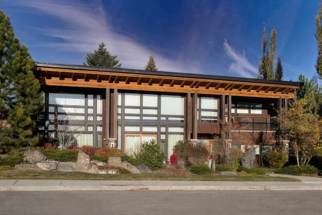 Britannia gallery image 4