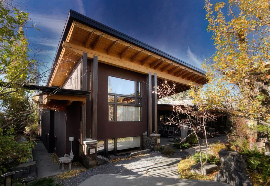 Britannia mobile banner