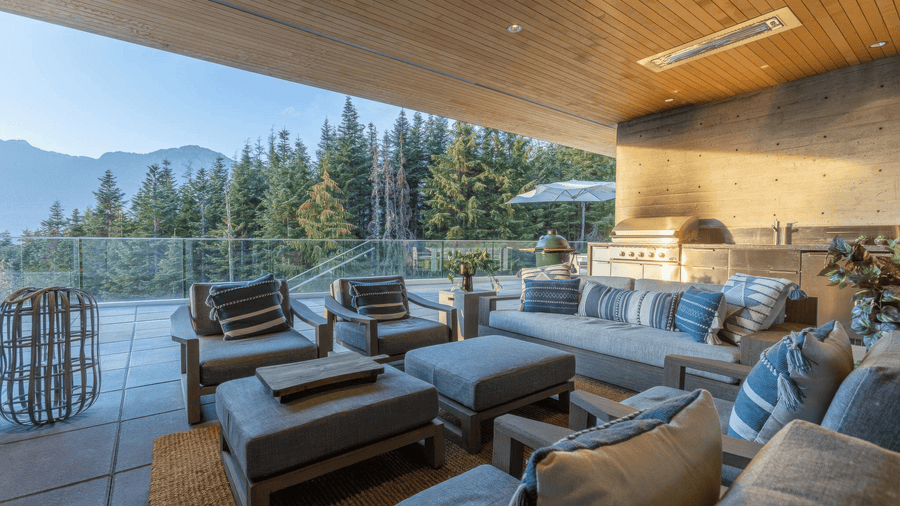 ELANTARA HOUSE hero image 2