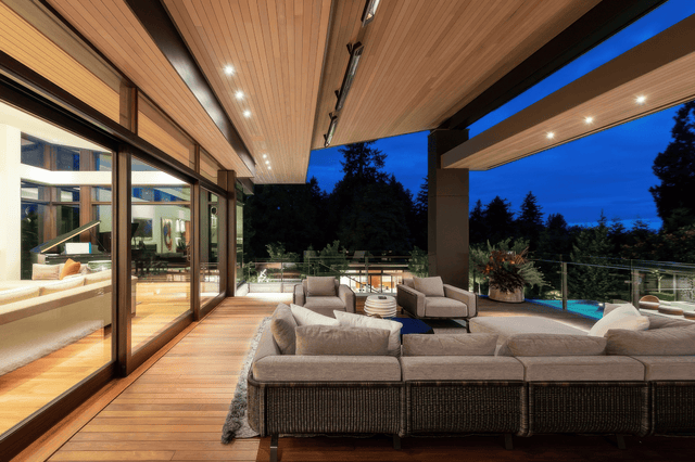 PROJECT FOUR hero image 2