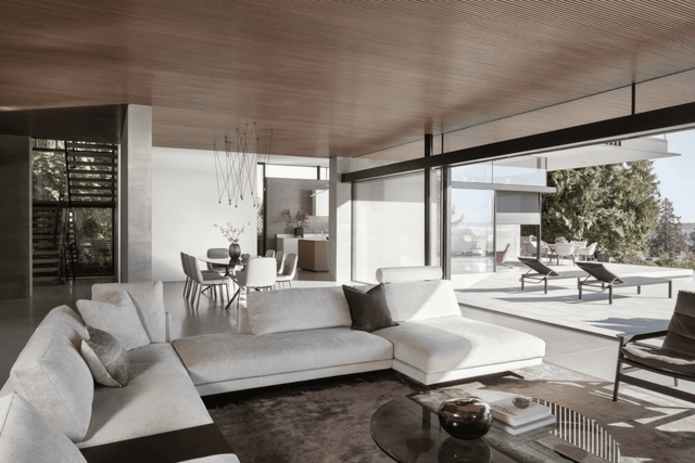 MARINE RESIDENCE gallery image 2