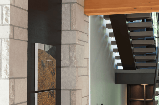 MOUNTAIN MODERN gallery image 3