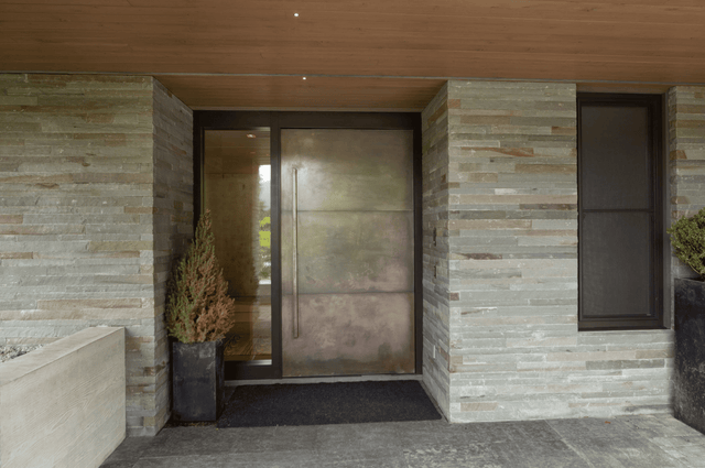 ON THE LAKE gallery image 2