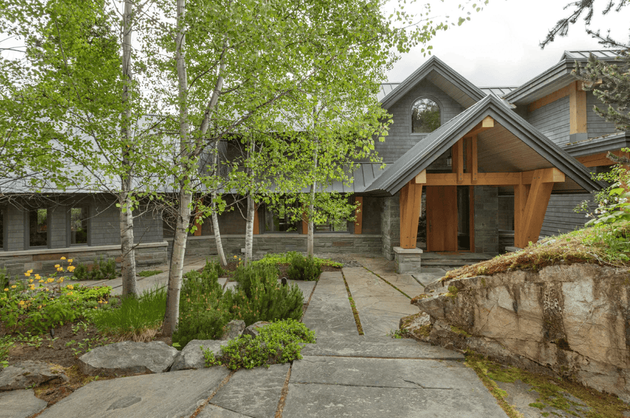 ON THE ROCKS hero image 2