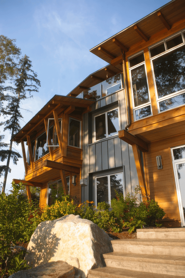 PENDER HARBOUR gallery image 1