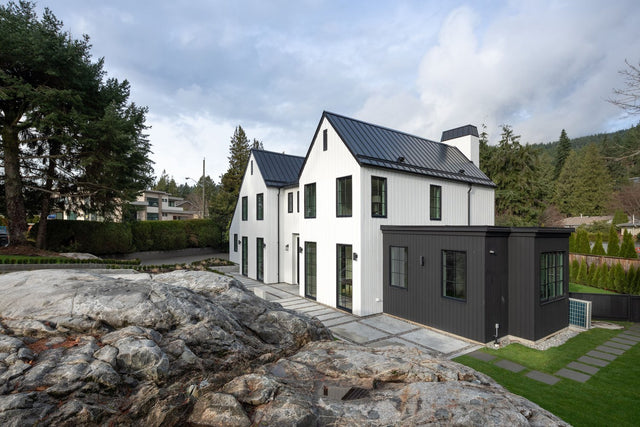 Scandinavian Farmhouse gallery image 1