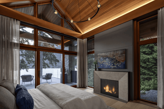 ST. ANTON gallery image 3