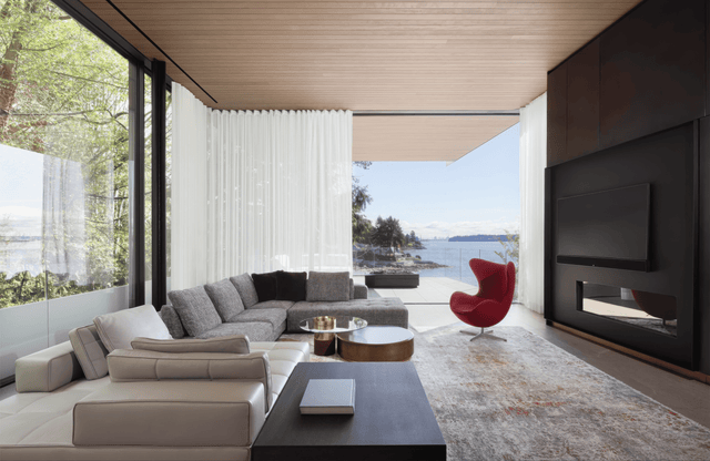 WEST BAY HOUSE hero image 1